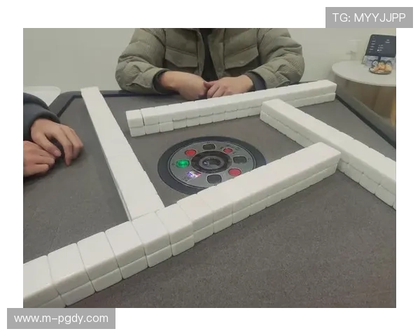 PG麻将客户端支持多平台同步登录，随时随地畅玩精彩麻将对战